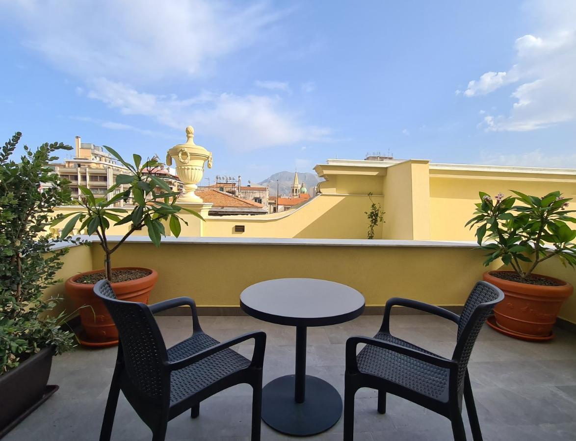 Grand Hotel Et Des Palmes Палермо Екстериор снимка Rooftop terrace