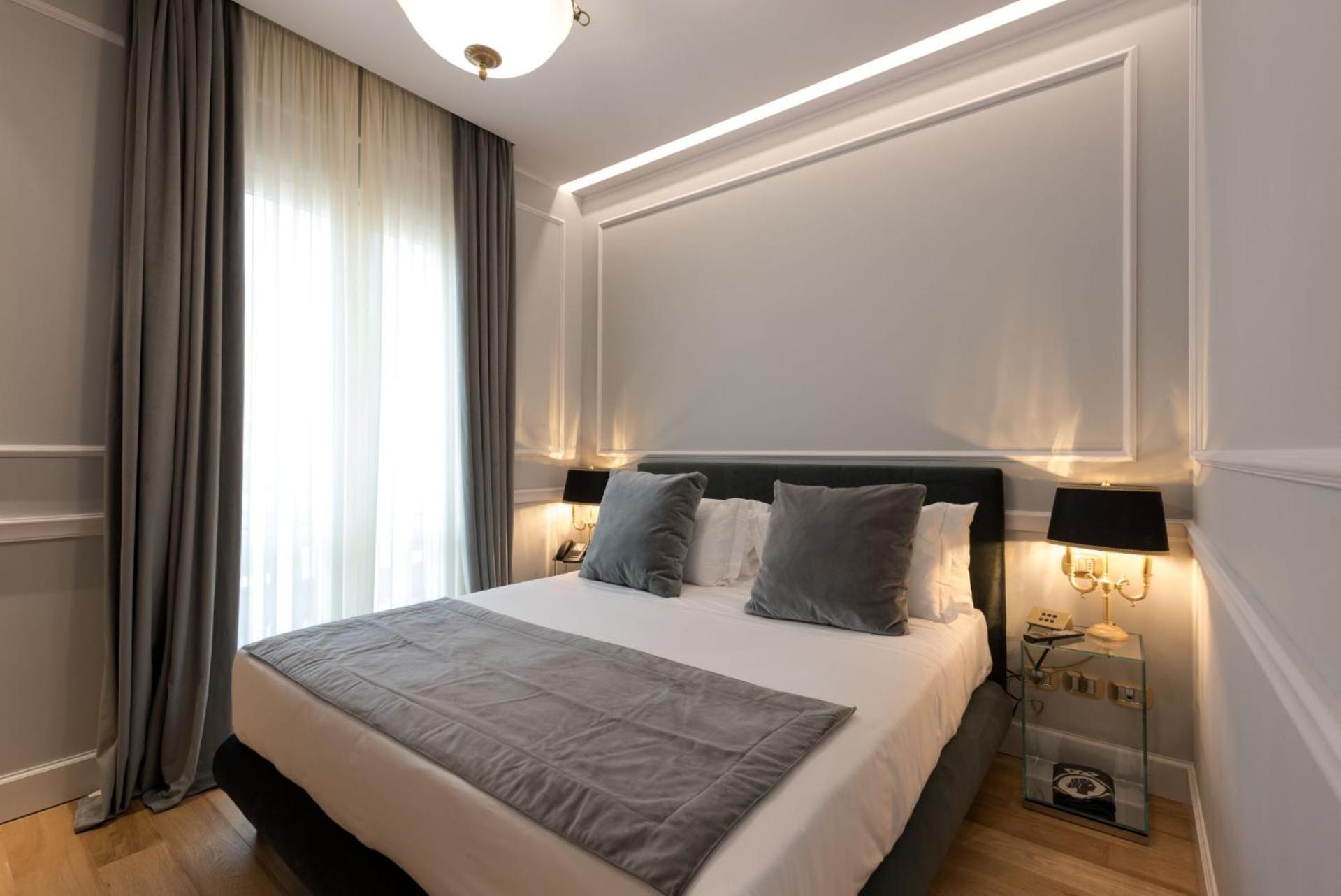 Grand Hotel Et Des Palmes Палермо Екстериор снимка A bedroom at the hotel