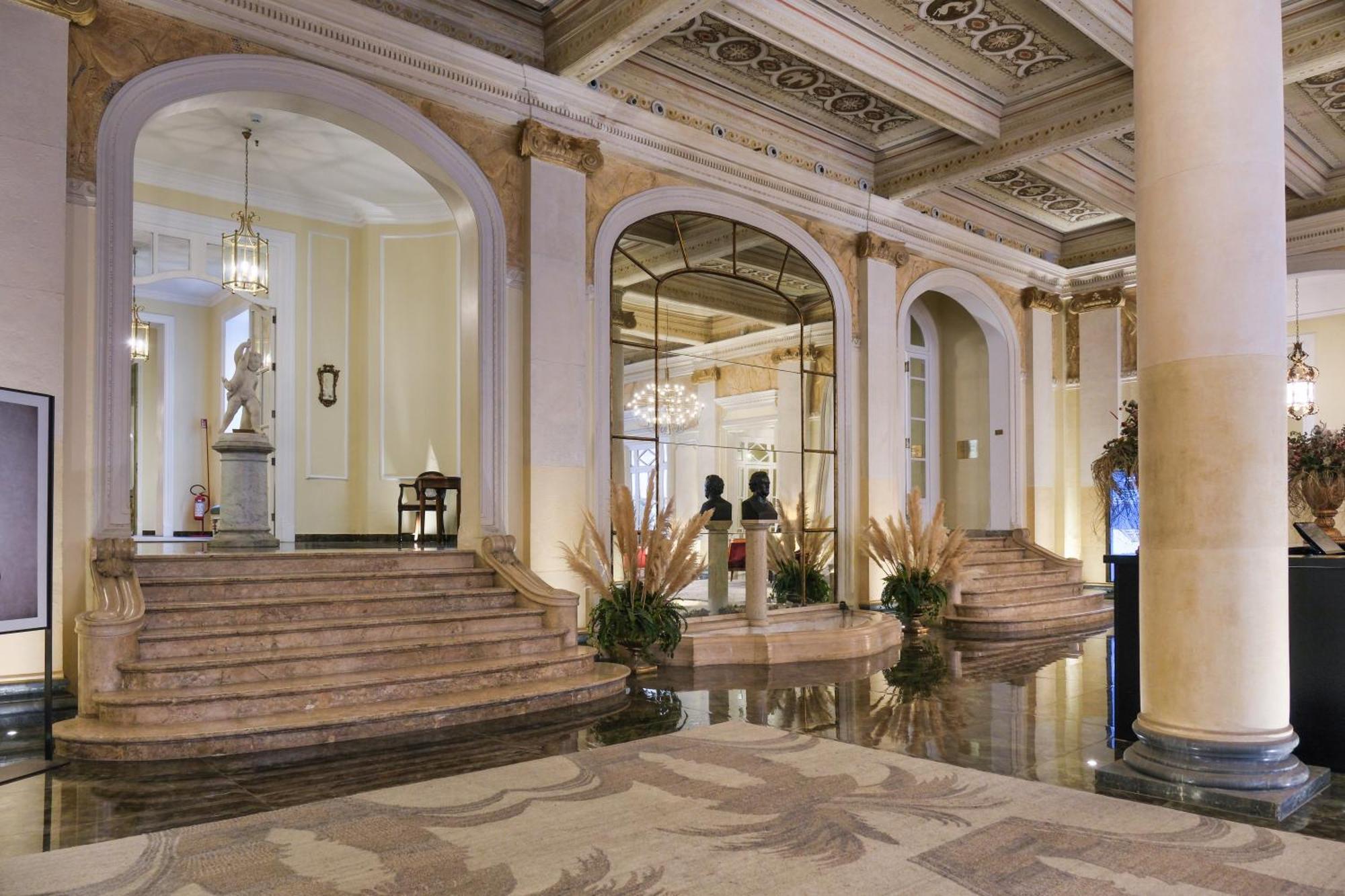 Grand Hotel Et Des Palmes Палермо Екстериор снимка